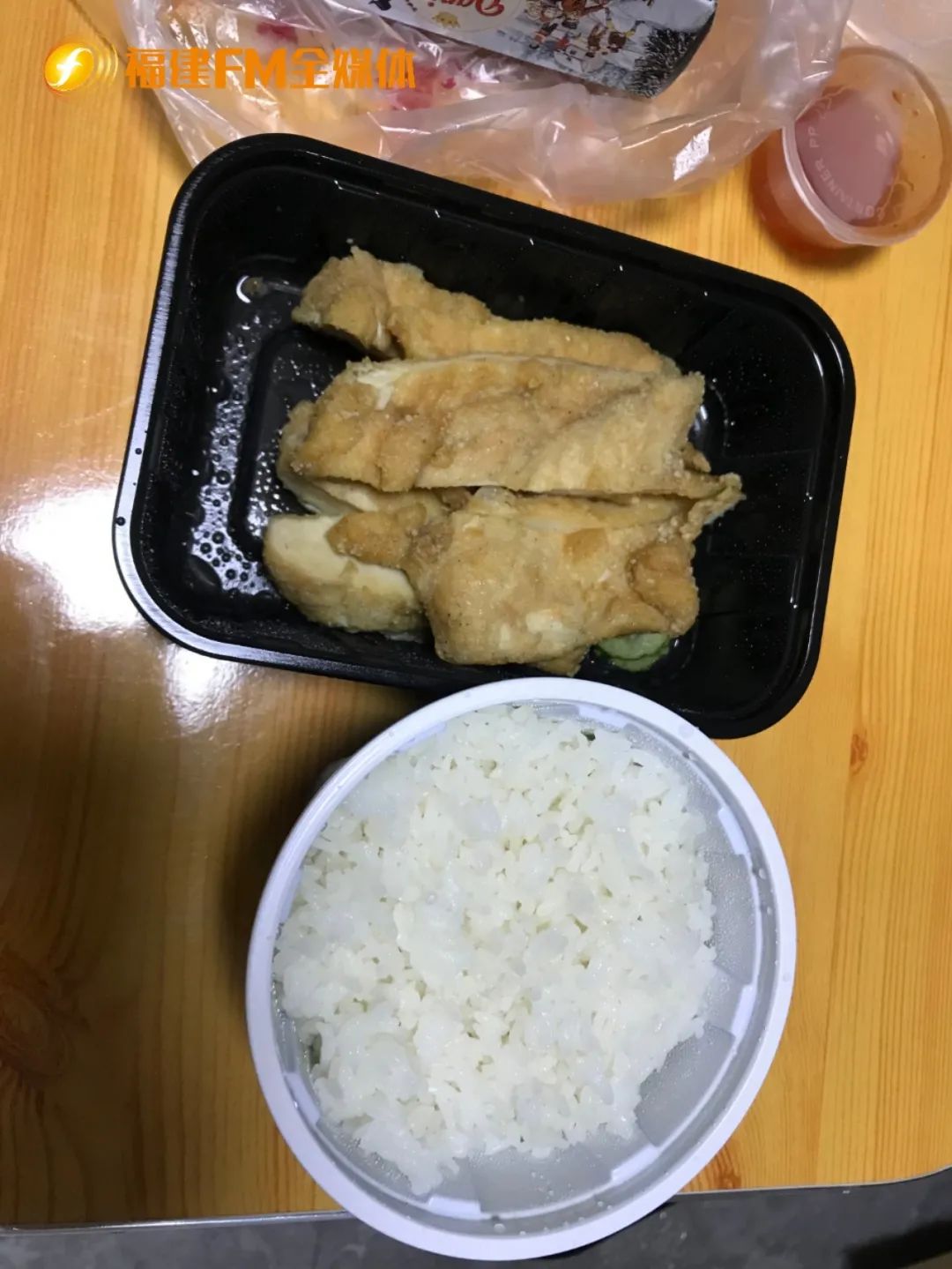 DƬ